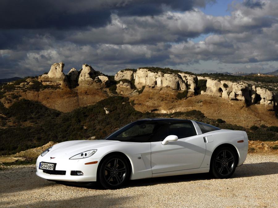 Chevrolet Corvette Coupe 2008 года  (фото 15 из 16)